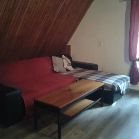 Chata Linia Lodge *