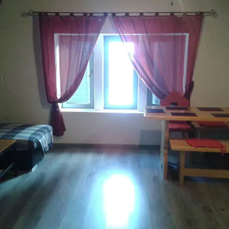 Chata Linia Lodge *
